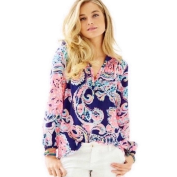 Lilly Pulitzer Tops - Lilly Pulitzer Silk Elsa Blouse High Tide Navy Holy Flockamolie 💙🩷💙